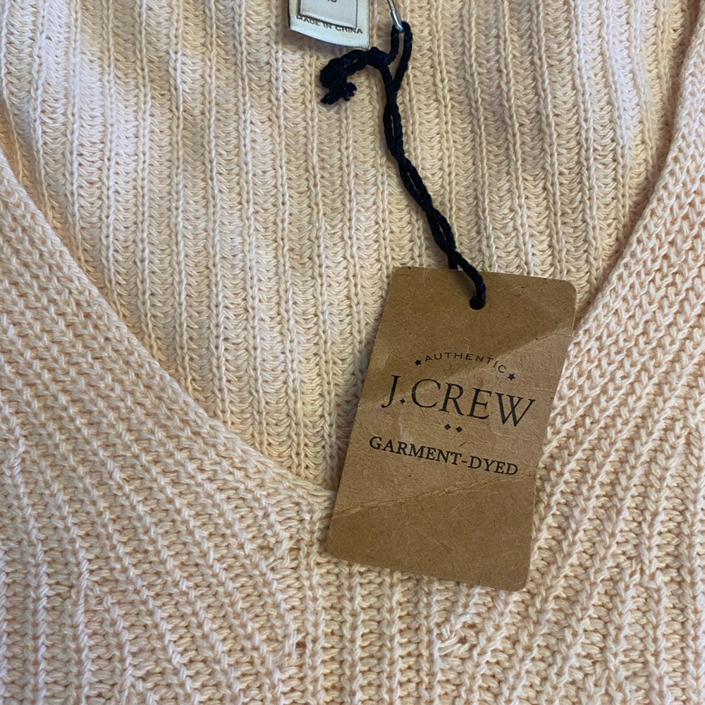 J.Crew Peach V-Neck Merino Wool Soft Relaxed Sweater Size S/M NWT - Picture 6 of 7